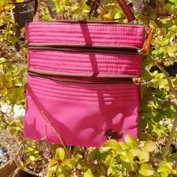 Dooney & Bourke Handbags - Dooney & Bourke...crossbody